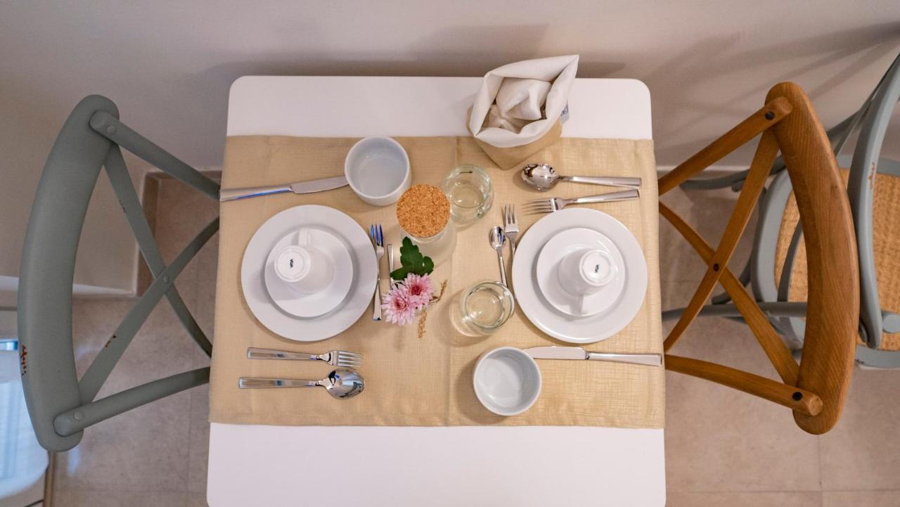 Dimora Fantasia Charme B&B บารี ภายนอก รูปภาพ
