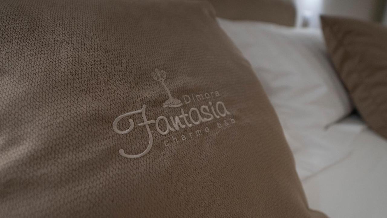 Dimora Fantasia Charme B&B บารี ภายนอก รูปภาพ