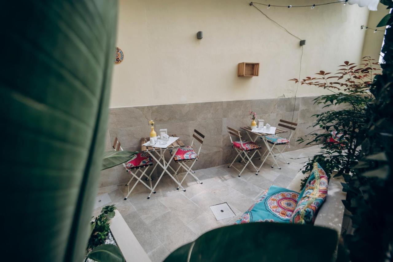 Dimora Fantasia Charme B&B บารี ภายนอก รูปภาพ