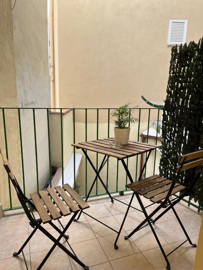 Dimora Fantasia Charme B&B บารี ภายนอก รูปภาพ